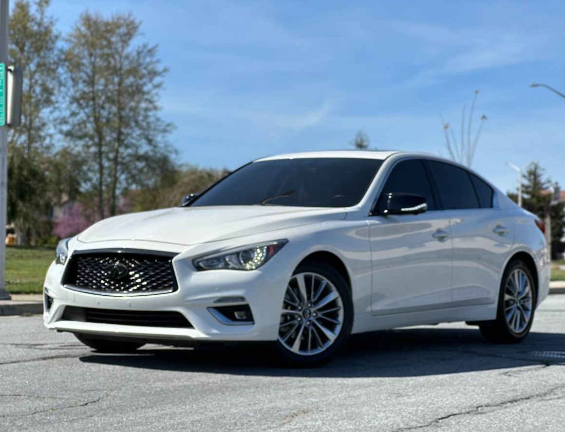 2021 Infiniti Q50 LUXE AWD